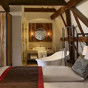 4* Szálloda Pest-buda Design