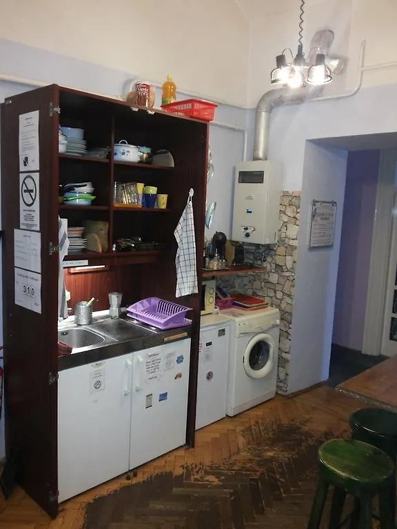 בודפשט White Rabbit Hostel 0*,